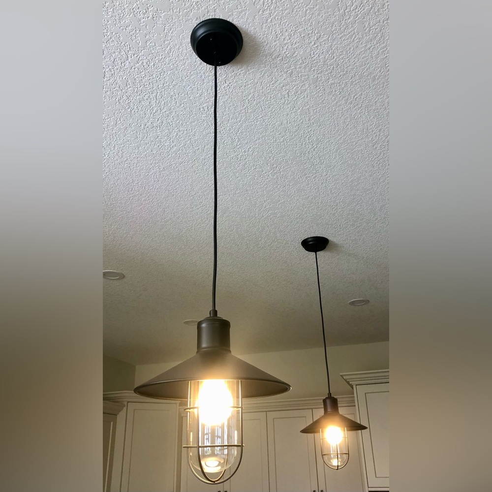 Two Like-New Pendant Lights
